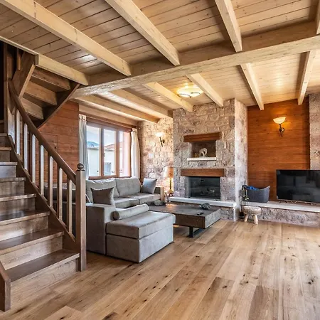 Kallisto Mountain House Iv Apartamento *